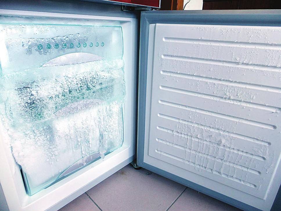Understanding the Impact of Moisture on Refrigeration Systems